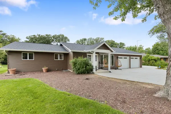 83 S Linden Drive, Plano, IL 60545