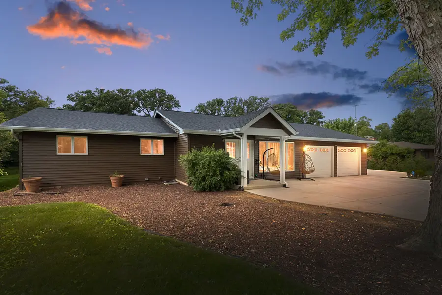 83 S Linden Drive, Plano, IL 60545 - #2