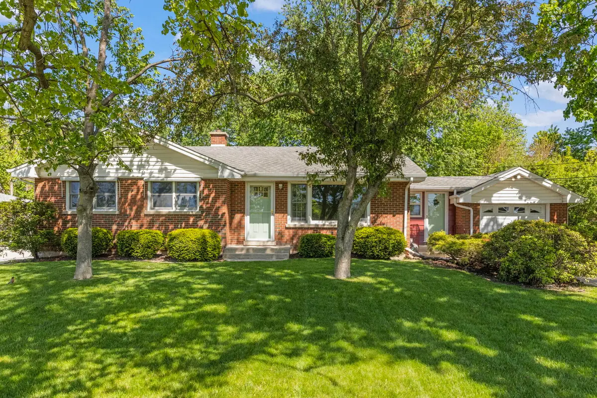 6023 S Richmond Avenue, Willowbrook, IL 60527 - #1