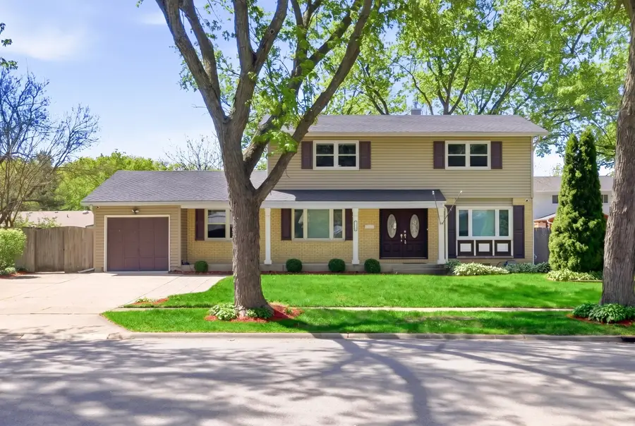 1117 E Kitson Drive, Palatine, IL 60074 - #2