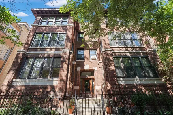 922 W Carmen Avenue #3W, Chicago, IL 60640