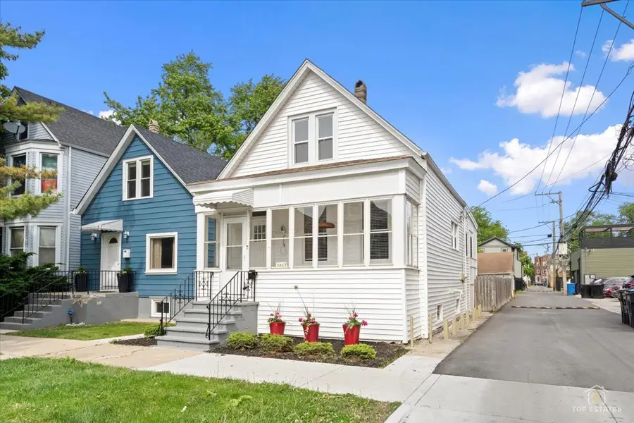 2617 N Springfield Avenue, Chicago, IL 60647 - #3