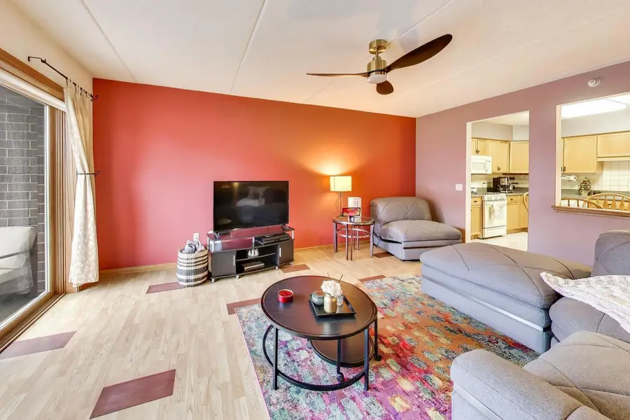 1327 Brown Street #407, Des Plaines, IL 60016 - #3