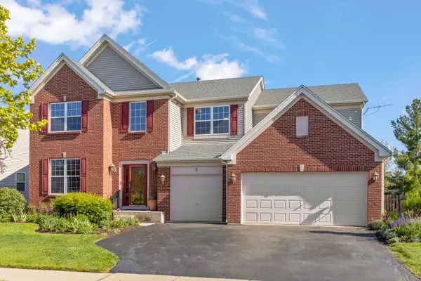 3 E Ellington Court, South Elgin, IL 60177