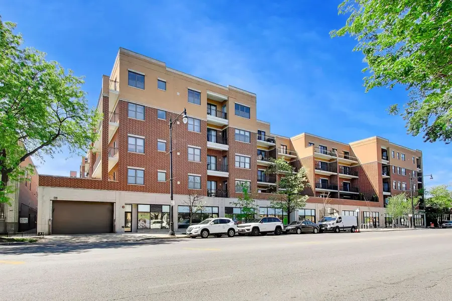 3125 W Fullerton Avenue #219, Chicago, IL 60647 - #2