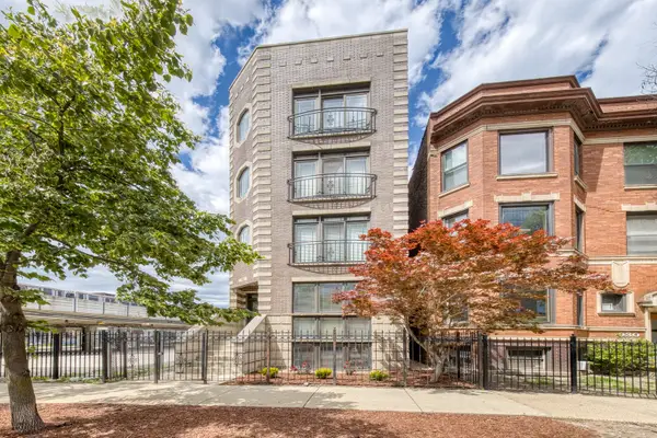 932 W Barry Avenue #1, Chicago, IL 60657