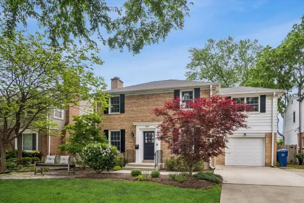 1815 Oak Avenue, Northbrook, IL 60062