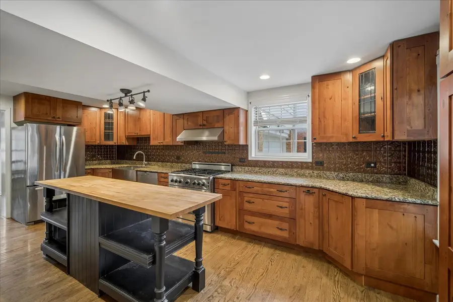 1815 Oak Avenue, Northbrook, IL 60062 - #2