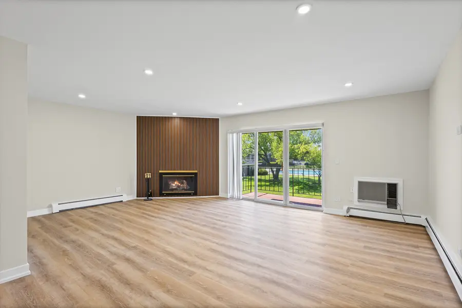 10381 Dearlove Road #2A, Glenview, IL 60025 - #3