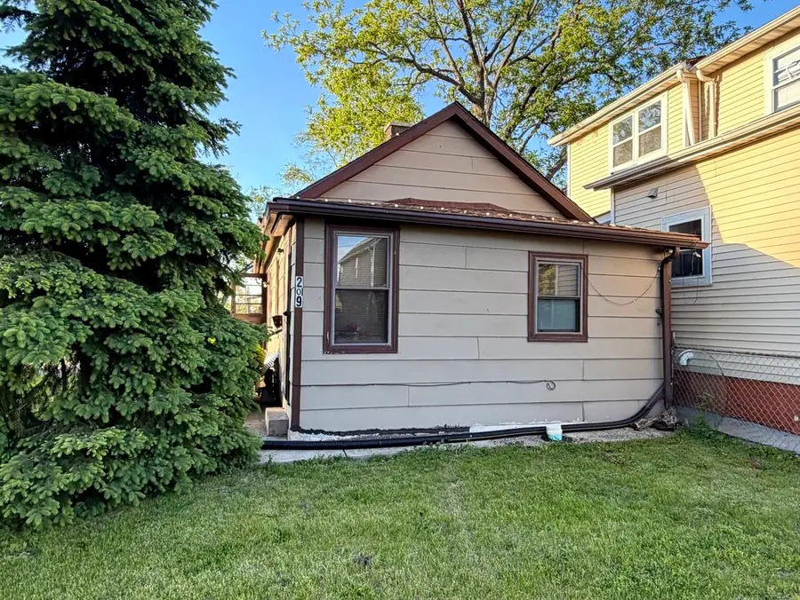209 Ohio Street, Joliet, IL 60432 - #2