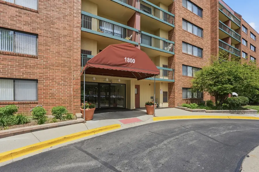 1800 Huntington Boulevard #AE607, Hoffman Estates, IL 60169 - #2