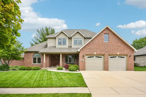 1041 Lakeview Drive, Morris, IL 60450