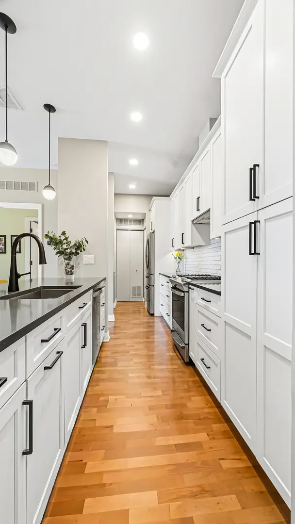 560 W Fulton Street #602, Chicago, IL 60661 - #3