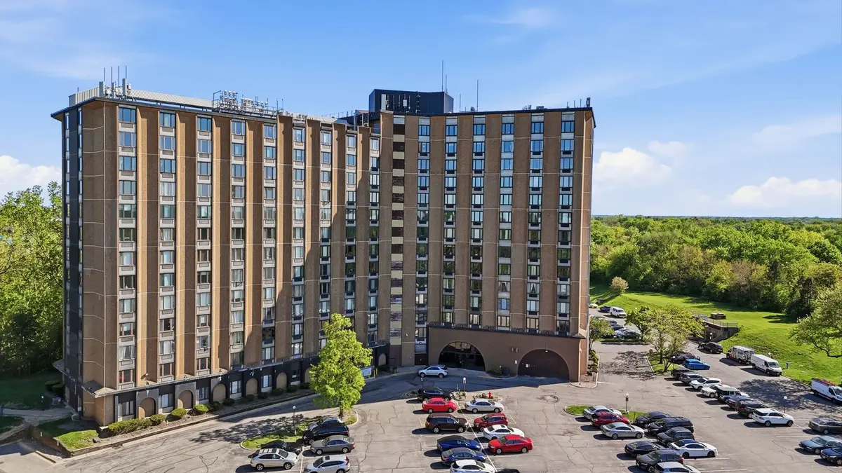 1 Renaissance Place #816, Palatine, IL 60067 - #1