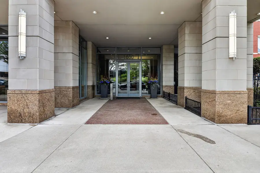 1600 S Prairie Avenue #709, Chicago, IL 60616 - #2