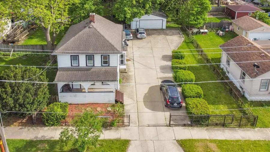 817 Front Street, Aurora, IL 60505 - #3