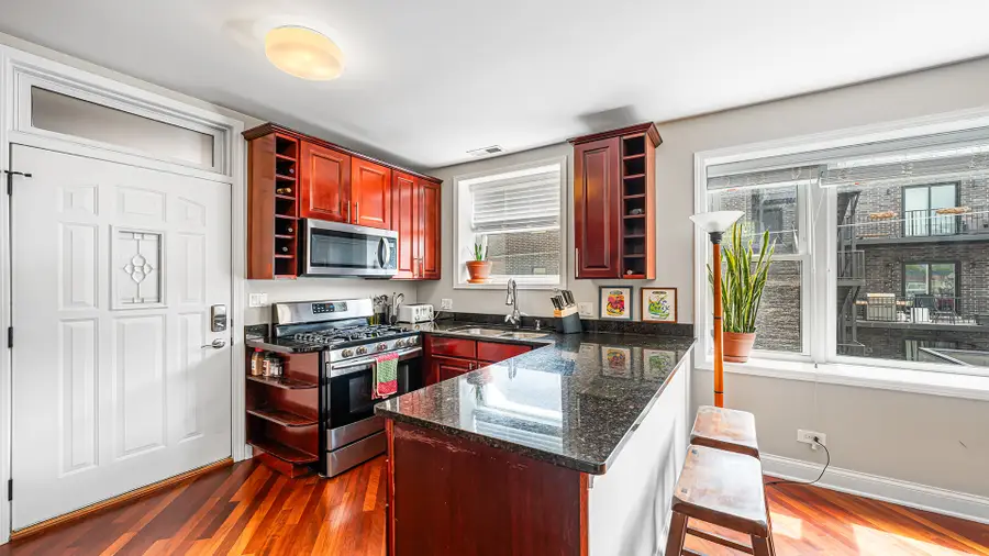 3215 N Francisco Avenue #2S, Chicago, IL 60618 - #3