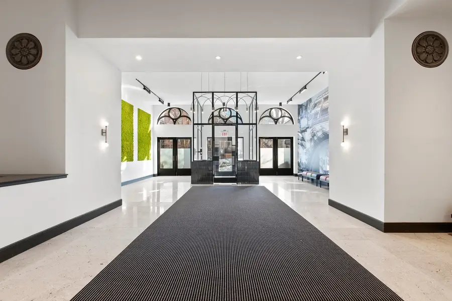 1660 N Hudson Avenue #1E, Chicago, IL 60614 - #2