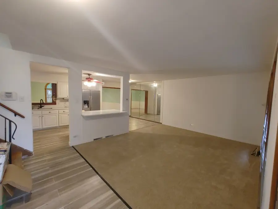 15339 Blackstone Avenue, Dolton, IL 60419 - #3