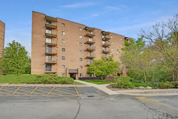 5960 Lake Bluff Drive #302, Tinley Park, IL 60477