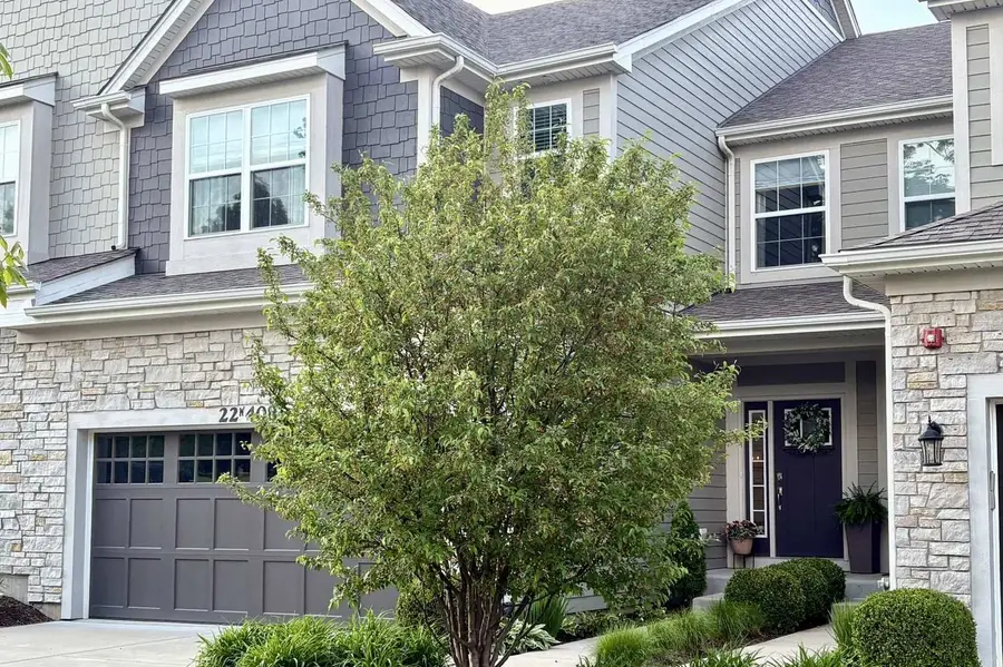 22W408 Autumn Blaze Drive #22W408, Glen Ellyn, IL 60137 - #2