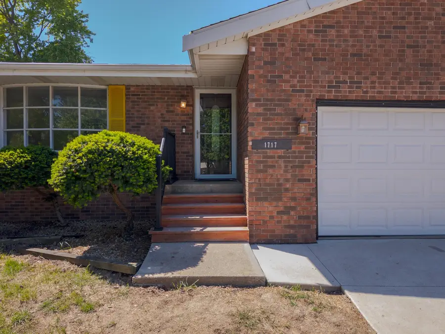 1717 Cook Drive, Normal, IL 61761 - #2