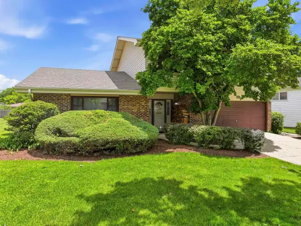 415 Cypress Court, Schaumburg, IL 60193