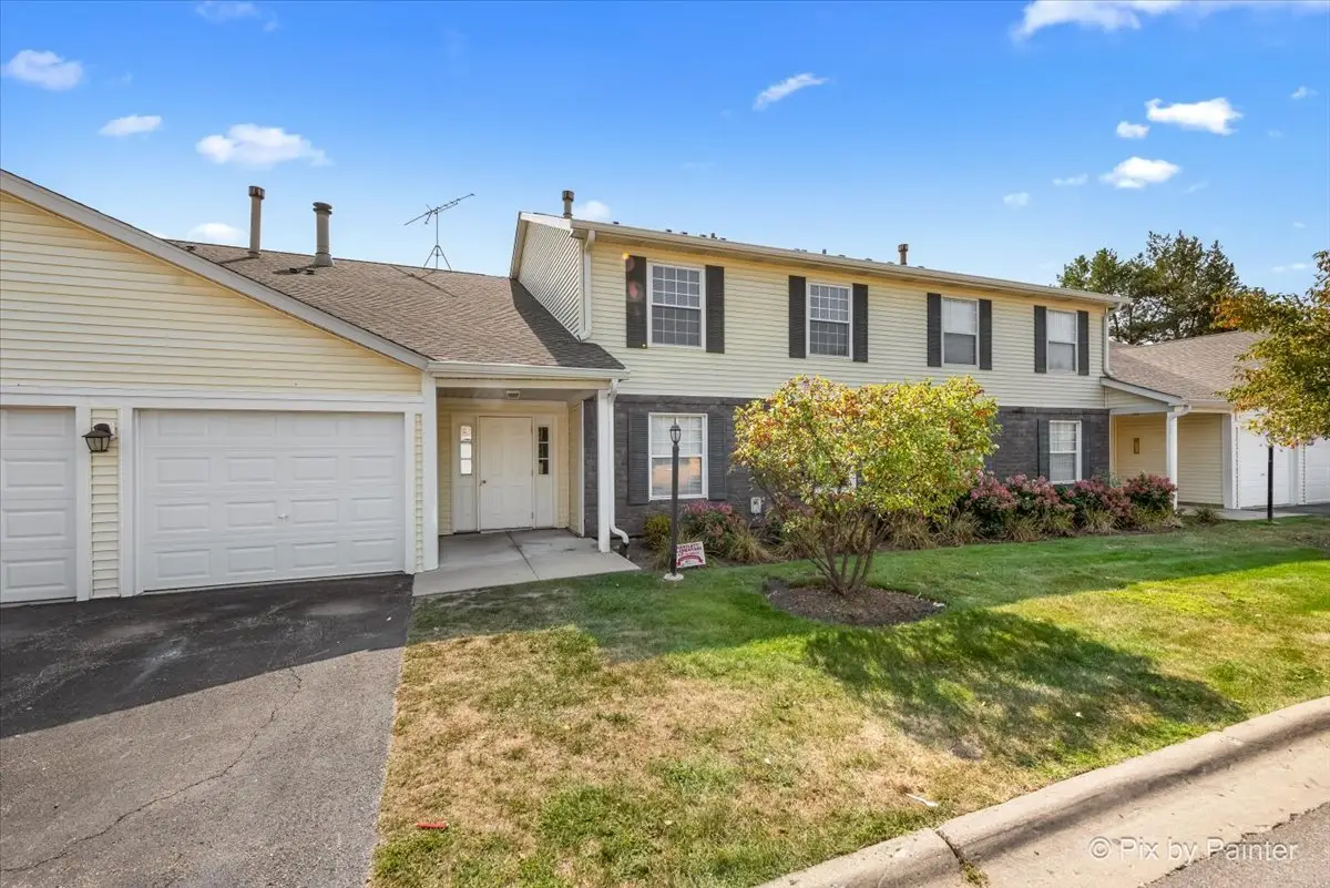 327 Newport Lane #B2, Bartlett, IL 60103 - #1