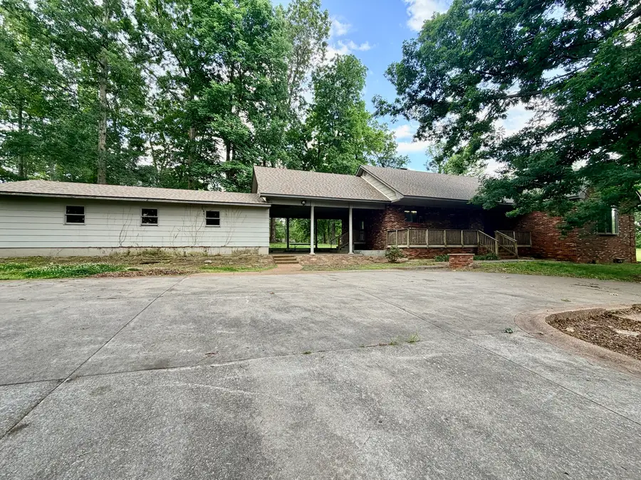 5996 S Us 45 Highway, Metropolis, IL 62960 - #3