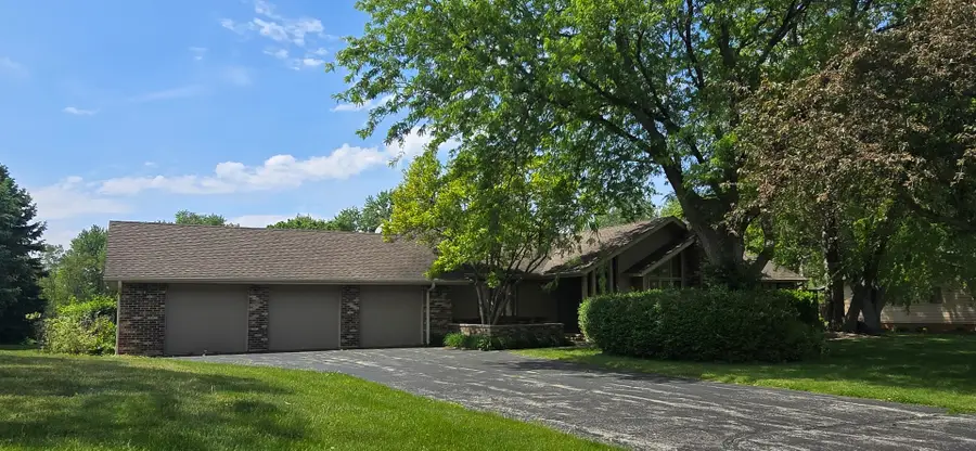 12N320 Jackson Drive, Elgin, IL 60124 - #2