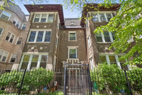 7724 N Paulina Street #3N, Chicago, IL 60626