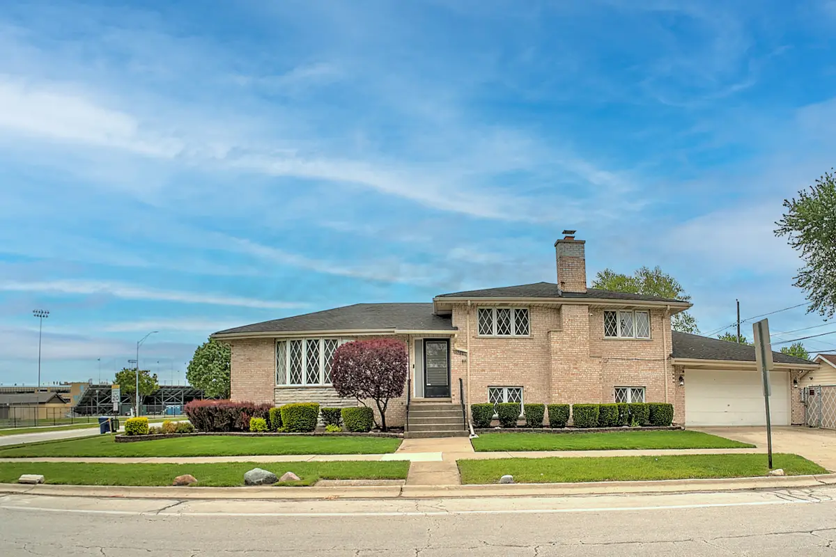 9300 Austin Avenue, Oak Lawn, IL 60453 - #1