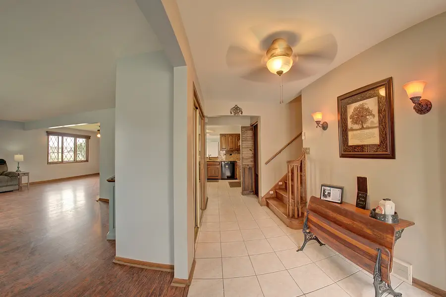 9300 Austin Avenue, Oak Lawn, IL 60453 - #3