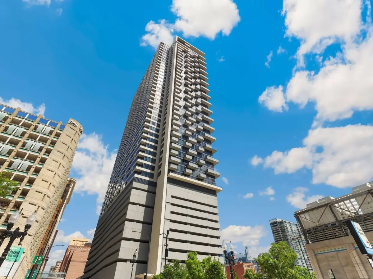 235 W Van Buren Street #4508, Chicago, IL 60607 - #1