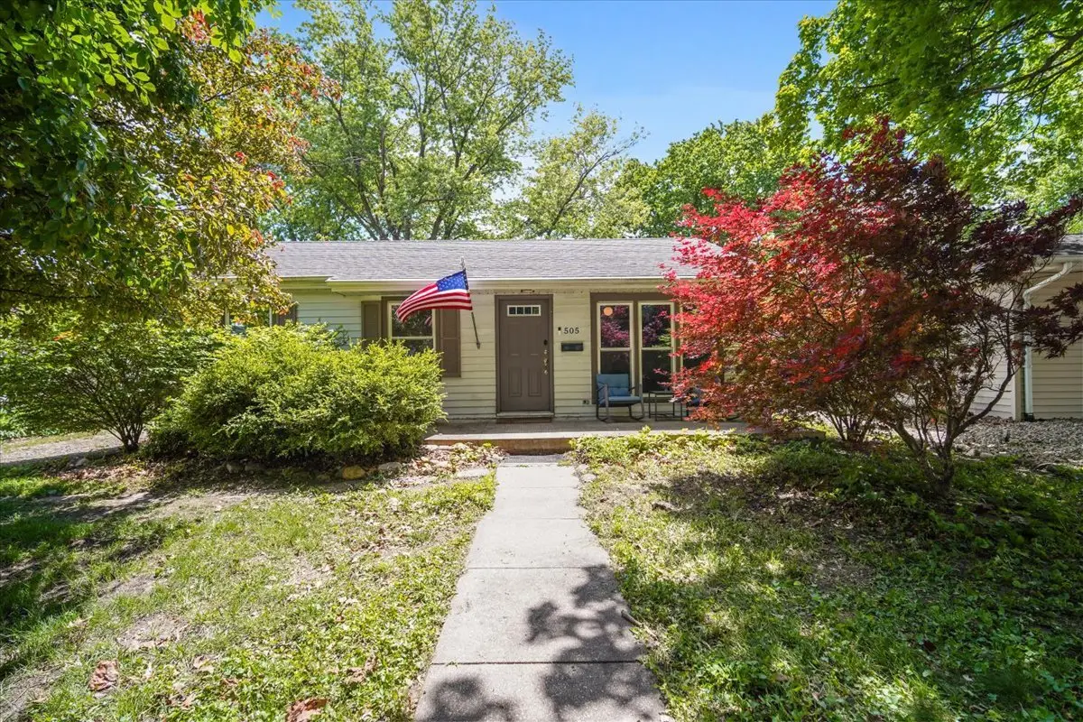 505 E Poplar Street, Normal, IL 61761 - #1