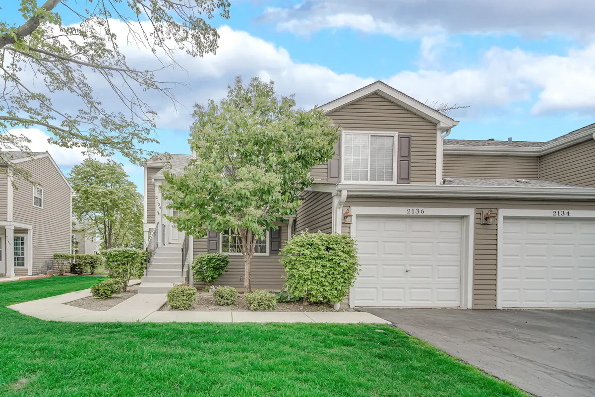 2136 Southwind Circle, Schaumburg, IL 60194 - #1