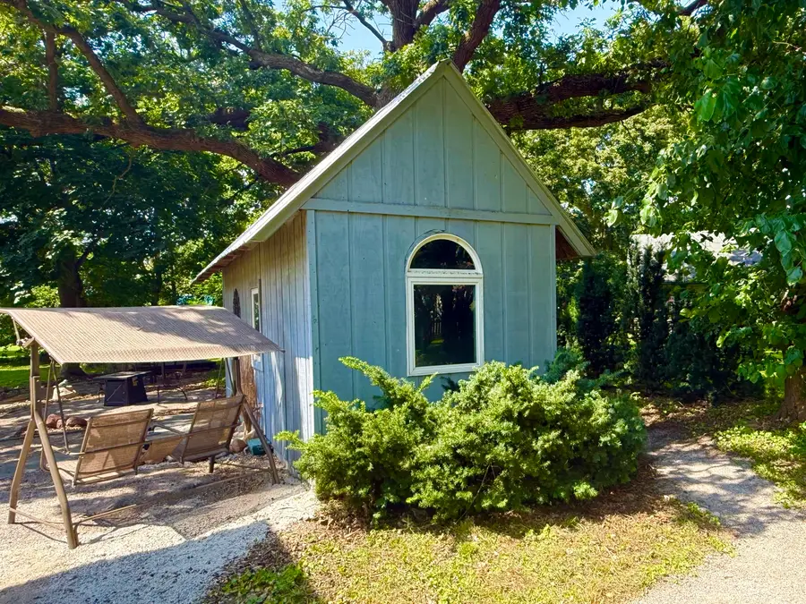 186 Peru Street, Paw Paw, IL 61353 - #3