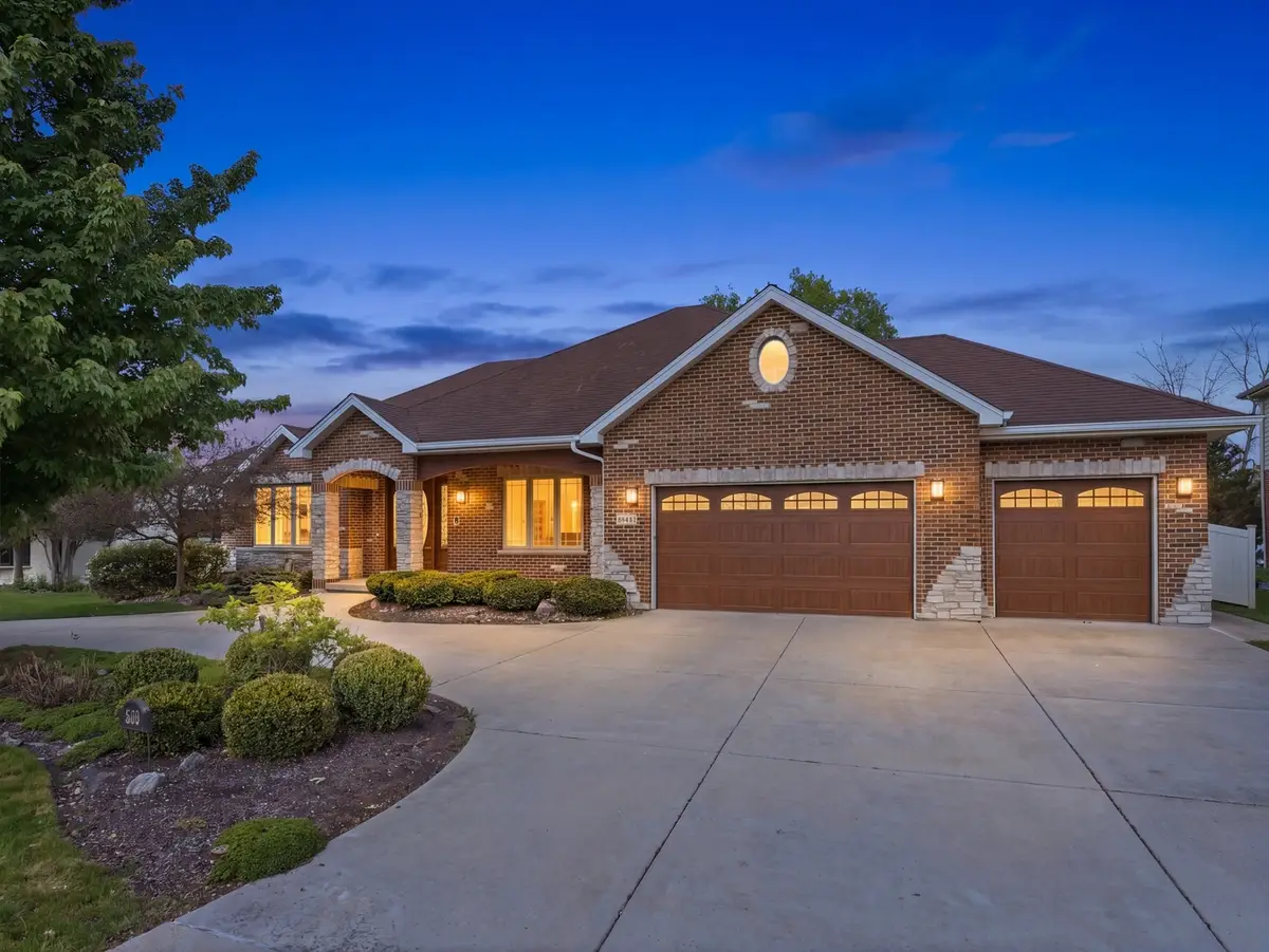 5605 S Kensington Avenue, Countryside, IL 60525 - #1