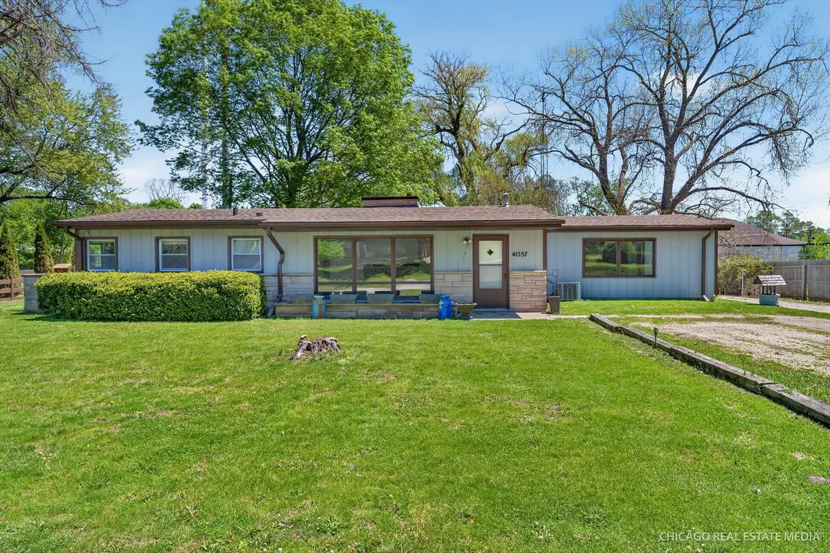 41557 N Illinois Street, Zion, IL 60099 - #1