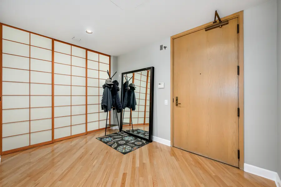 680 N Lake Shore Drive #322, Chicago, IL 60611 - #2