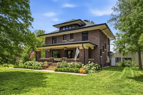 901 S Dunlap Avenue, Savoy, IL 61874
