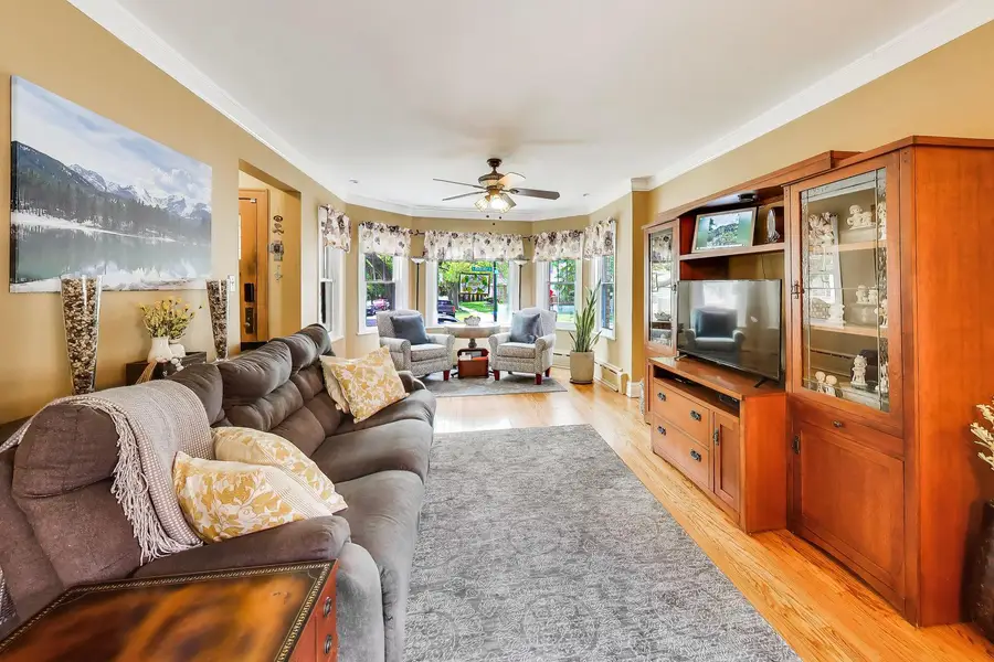 6732 W Rascher Avenue, Chicago, IL 60656 - #3