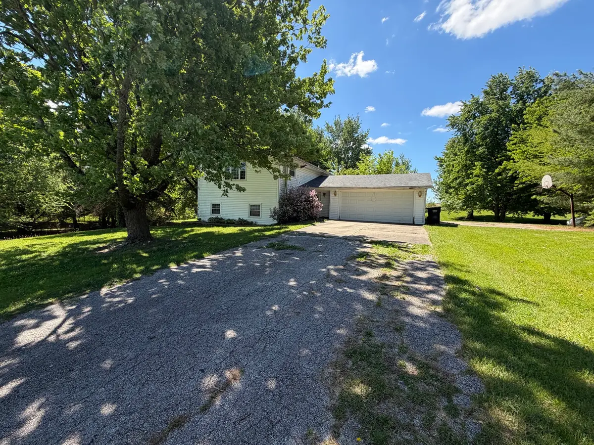 5195 306th Street, Dixon, IA 52745 - #1