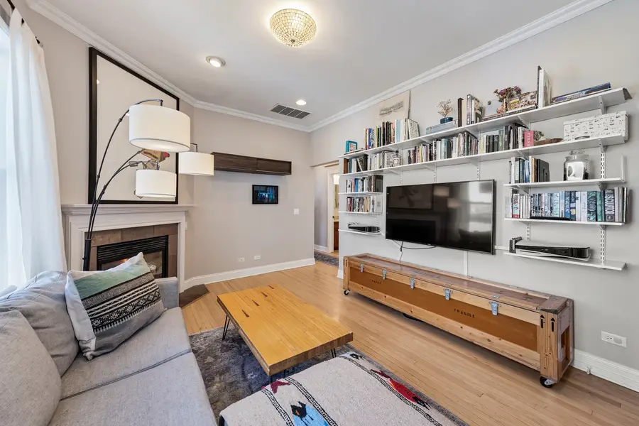 1639 W Winona Street #D, Chicago, IL 60640 - #2