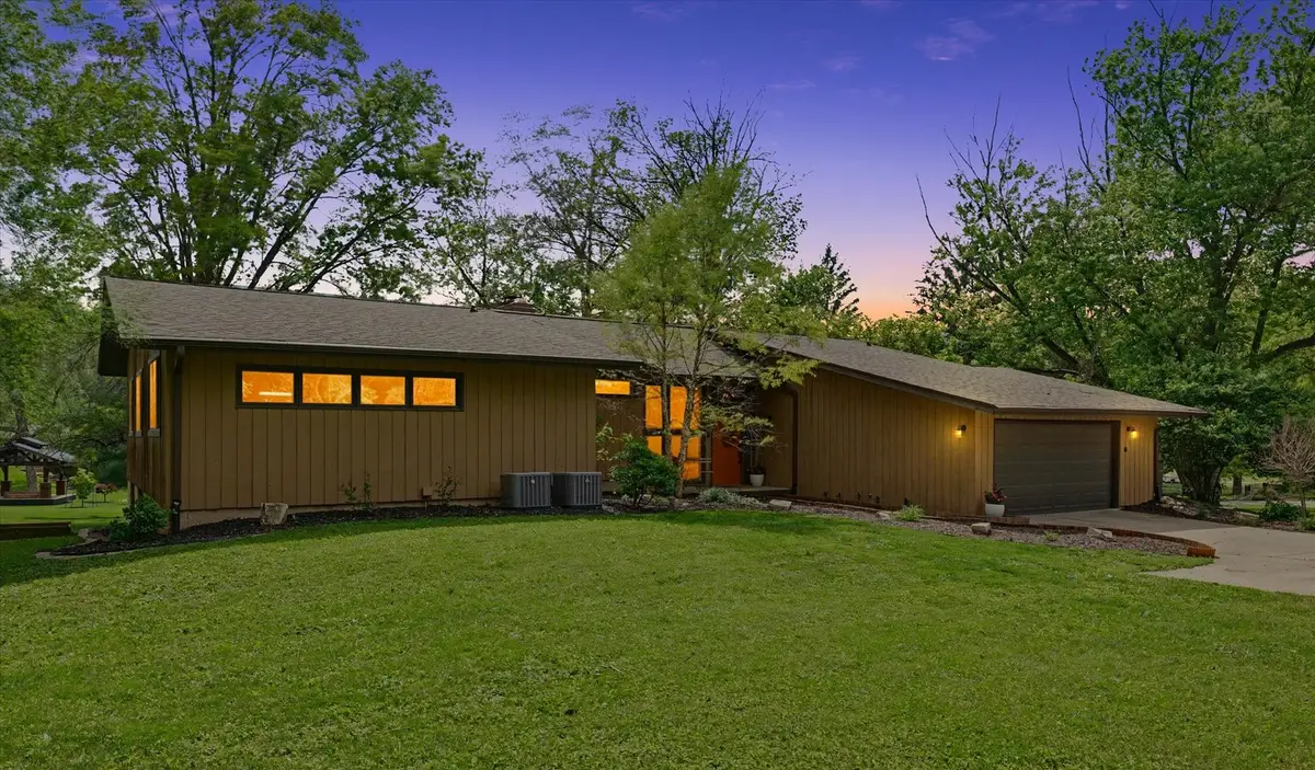 1010 Parkview Drive, Mahomet, IL 61853 - #1