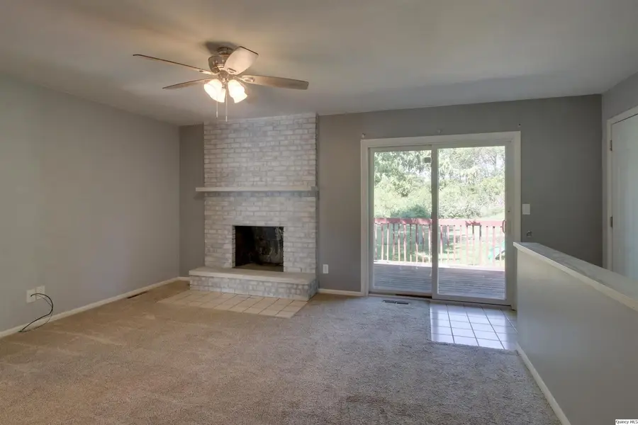 614 Kimberly Dr., Quincy, IL 62305 - #3