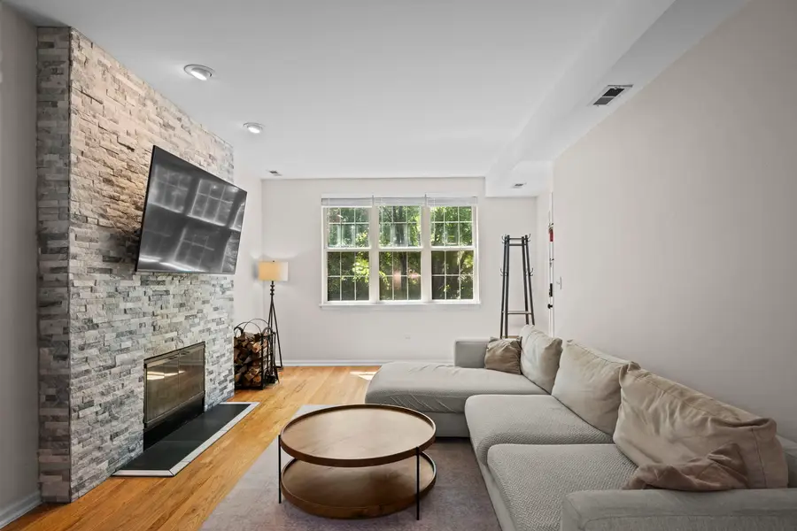 2710 W Haddon Avenue #2, Chicago, IL 60622 - #3