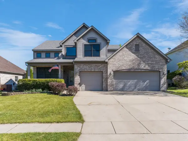 521 Ridgewood Drive, Antioch, IL 60002