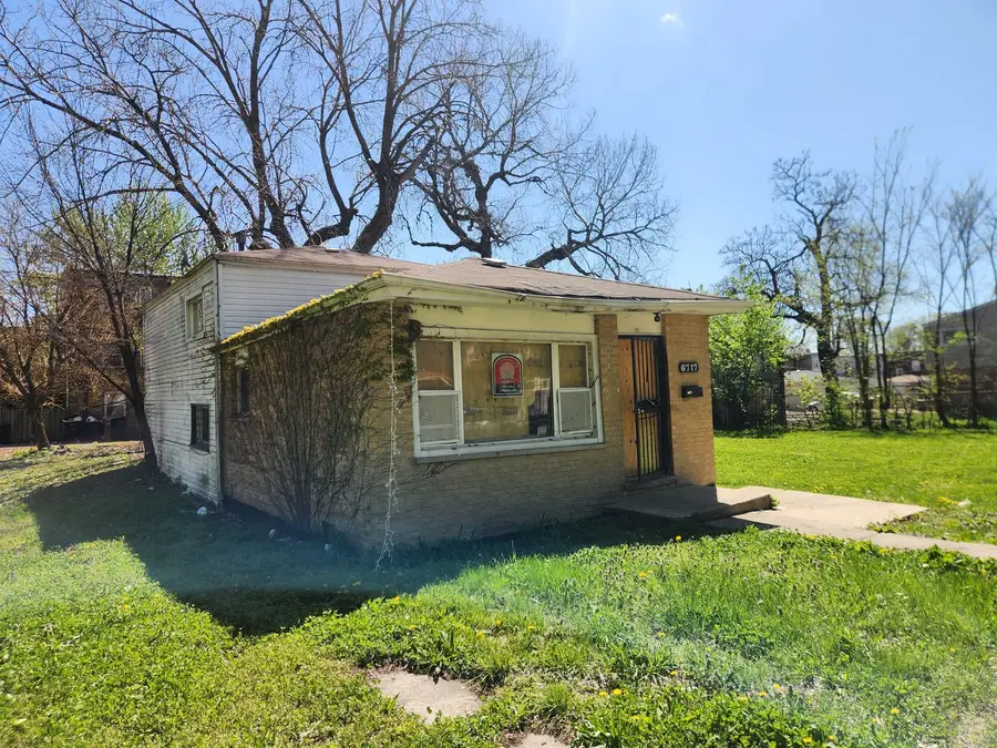6717 S Rhodes Avenue, Chicago, IL 60637 - #2