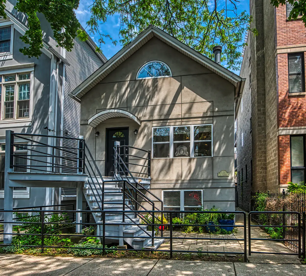 2729 N Wayne Avenue #C, Chicago, IL 60614 - #1